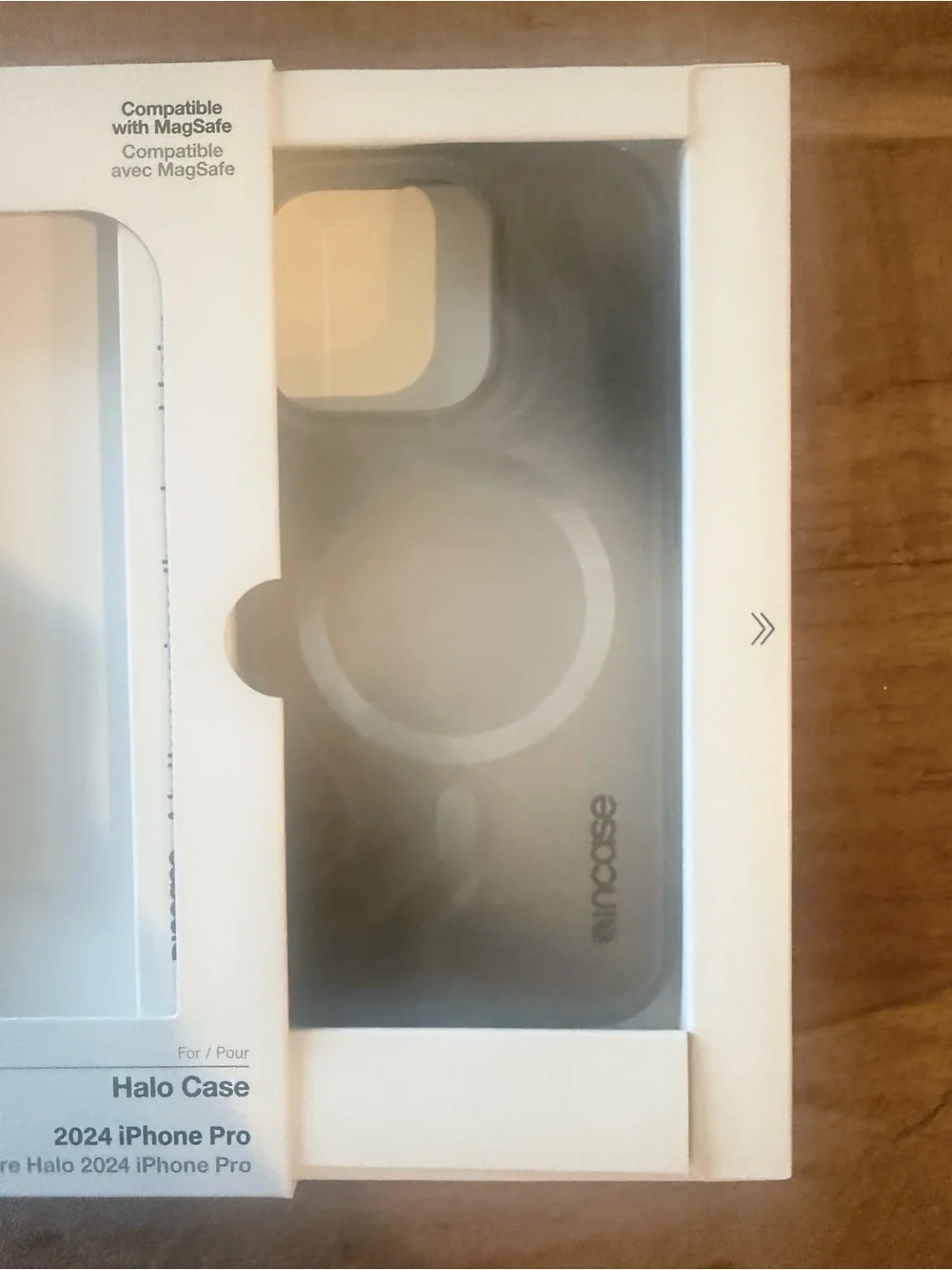 New! Incase Halo Case for iPhone 16 pro gray/black matte